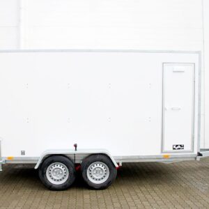 Blyss Kofferanhänger 200x400cm Höhe:190 2,7t, Rampe, Tür, SW-Neu
