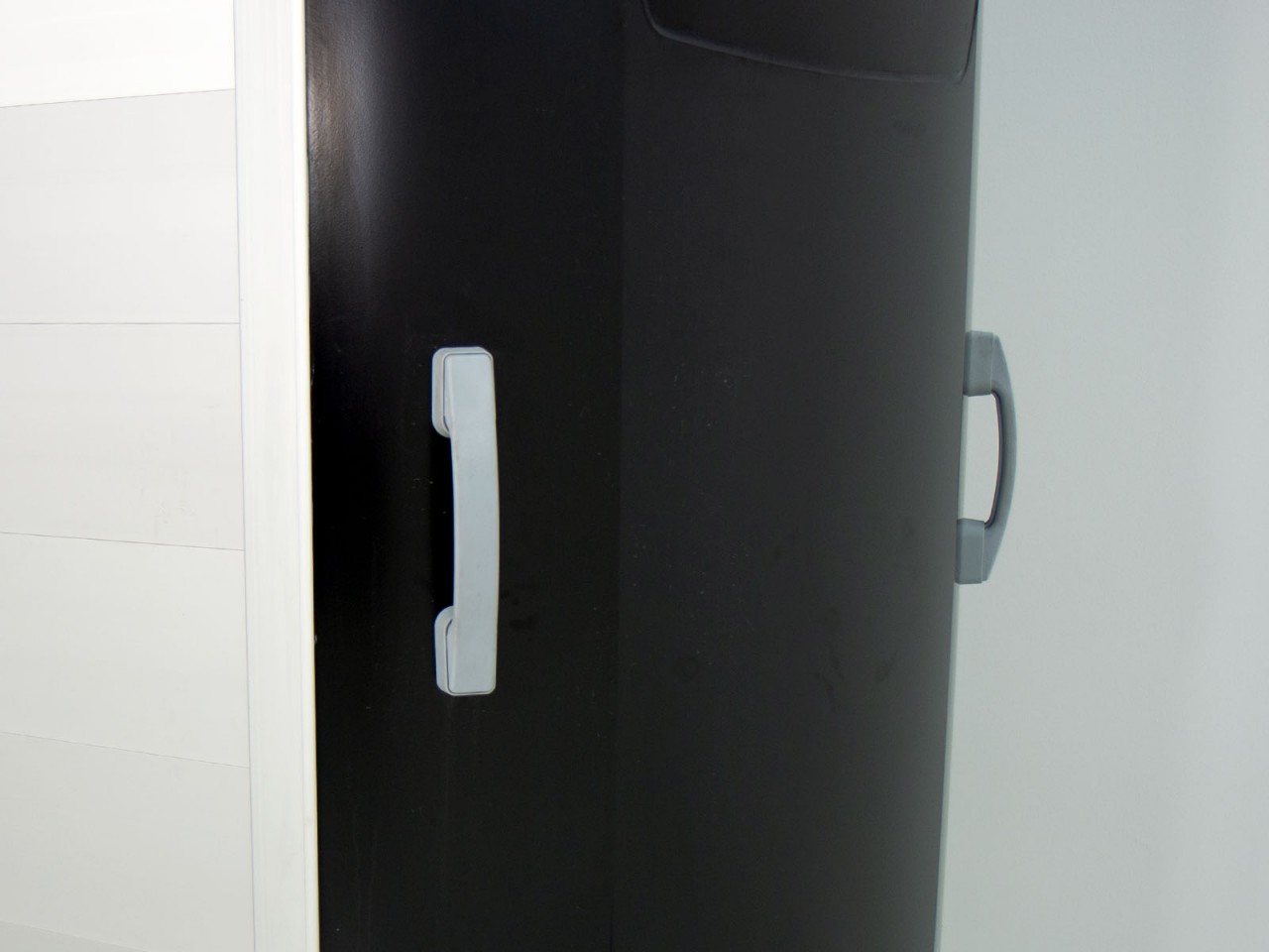 Ifor Williams Pferdeanhänger HBX 506-Sattelkammer-neues Modell-schwarz-Neu – Bild 10
