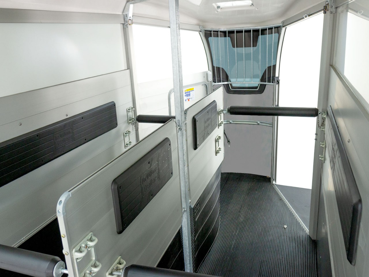 Ifor Williams Pferdeanhänger HBX 511-Frontausstieg-neues Modell-silber-Neu – Bild 6