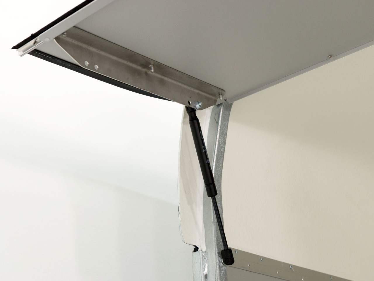 Debon Kofferanhänger C500 164x300cm H:200cm 2,6t, Alu, Polybug, Tür, grau-Neu – Bild 9