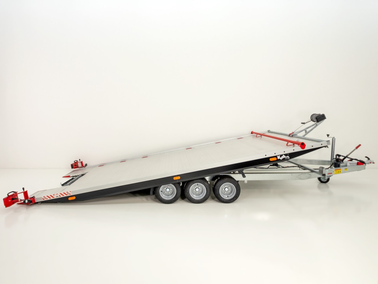 Vezeko Autotrailer Race Master Alu 209x550cm Tridem 3,5t-E-Winde-Neu – Bild 6