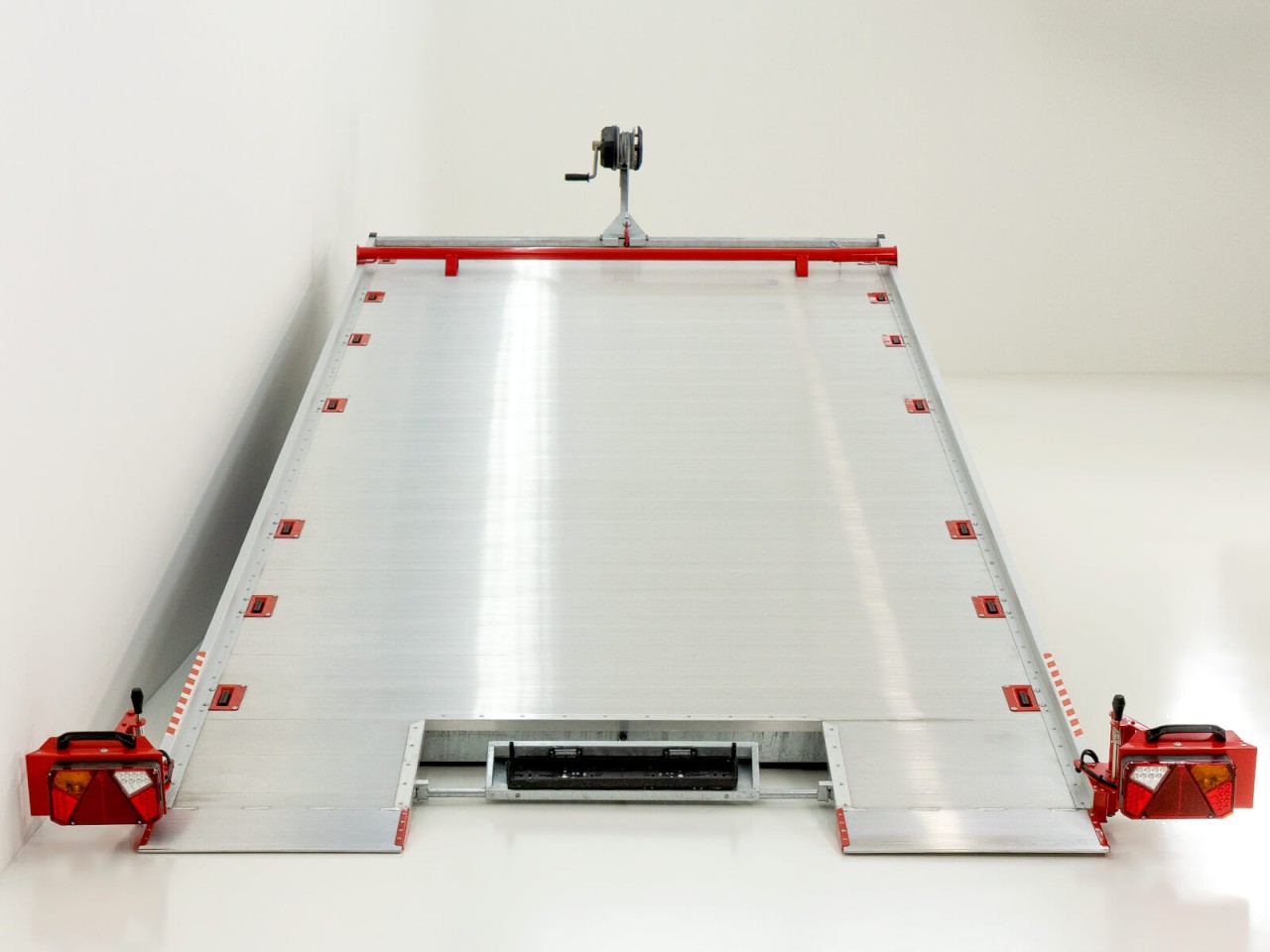 Vezeko Autotrailer Race Master Alu 209x550cm Tridem 3,5t-E-Winde-Neu – Bild 8
