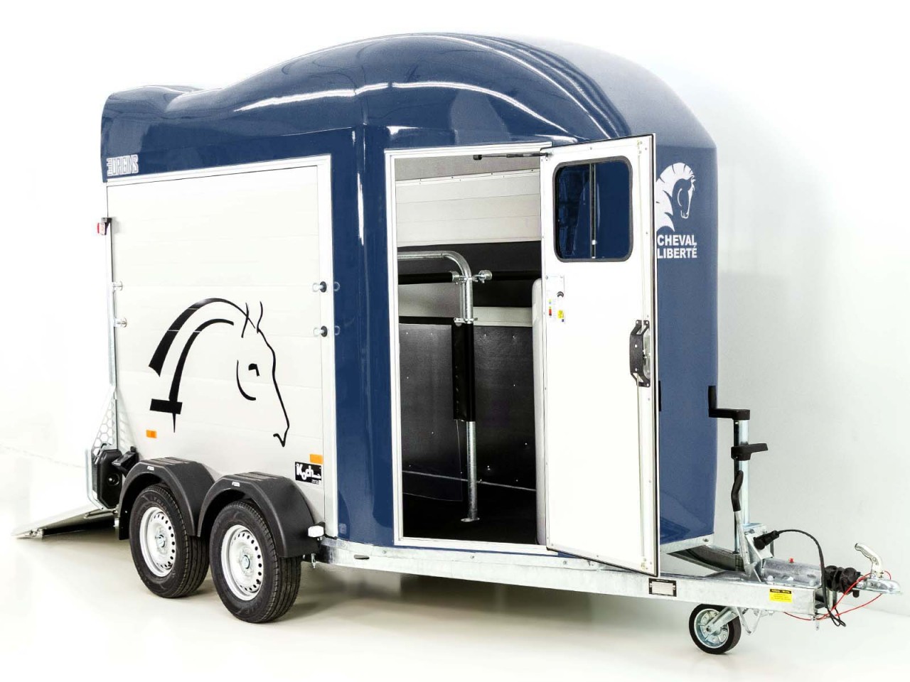 Cheval Liberte Pferdeanhänger GOLD Origins, Sattelkammer, blau-Neu – Bild 6