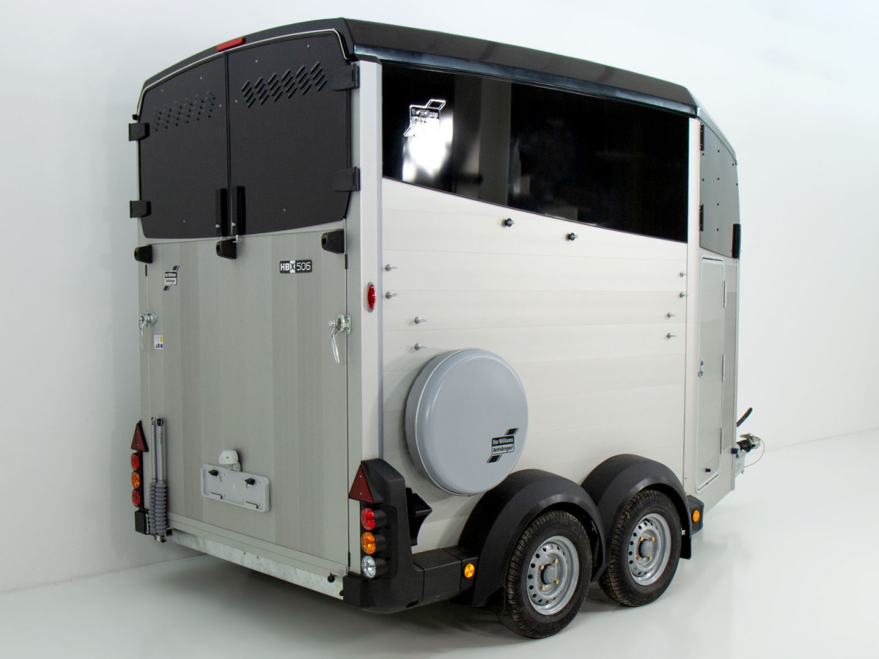 Ifor Williams Pferdeanhänger HBX 506-Sattelkammer-neues Modell-Neu – Bild 2