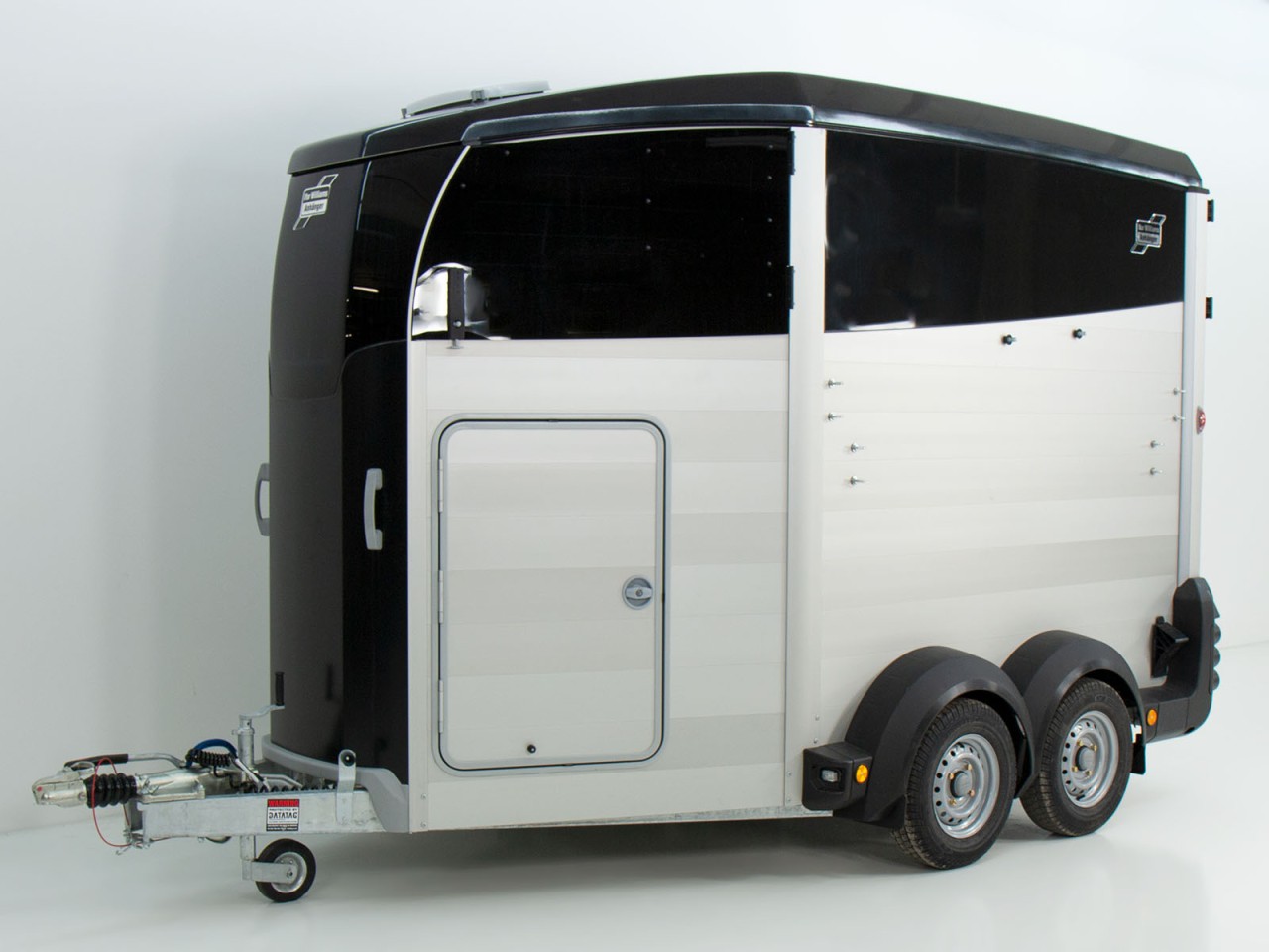 Ifor Williams Pferdeanhänger HBX 506-Sattelkammer-neues Modell-Neu – Bild 3