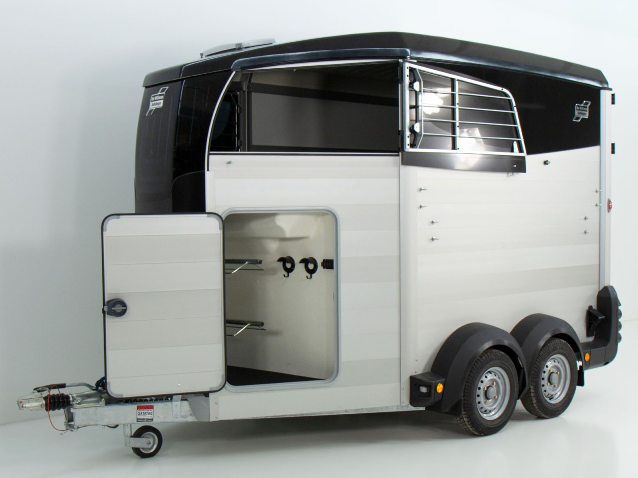 Ifor Williams Pferdeanhänger HBX 506-Sattelkammer-neues Modell-Neu – Bild 4