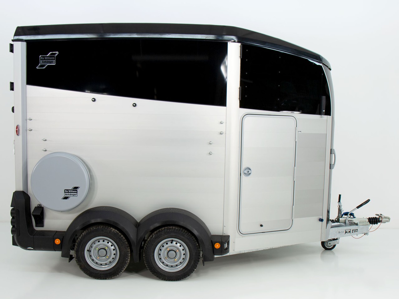 Ifor Williams Pferdeanhänger HBX 506-Sattelkammer-neues Modell-Neu – Bild 5