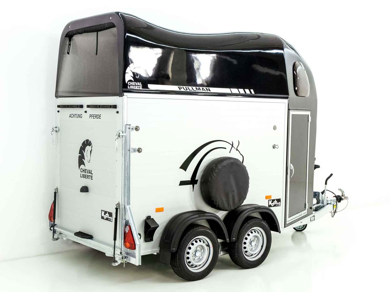 Cheval Liberte Pferdeanhänger GOLD One 1,5er, Pullman-Fahrwerk, schwarz-Neu