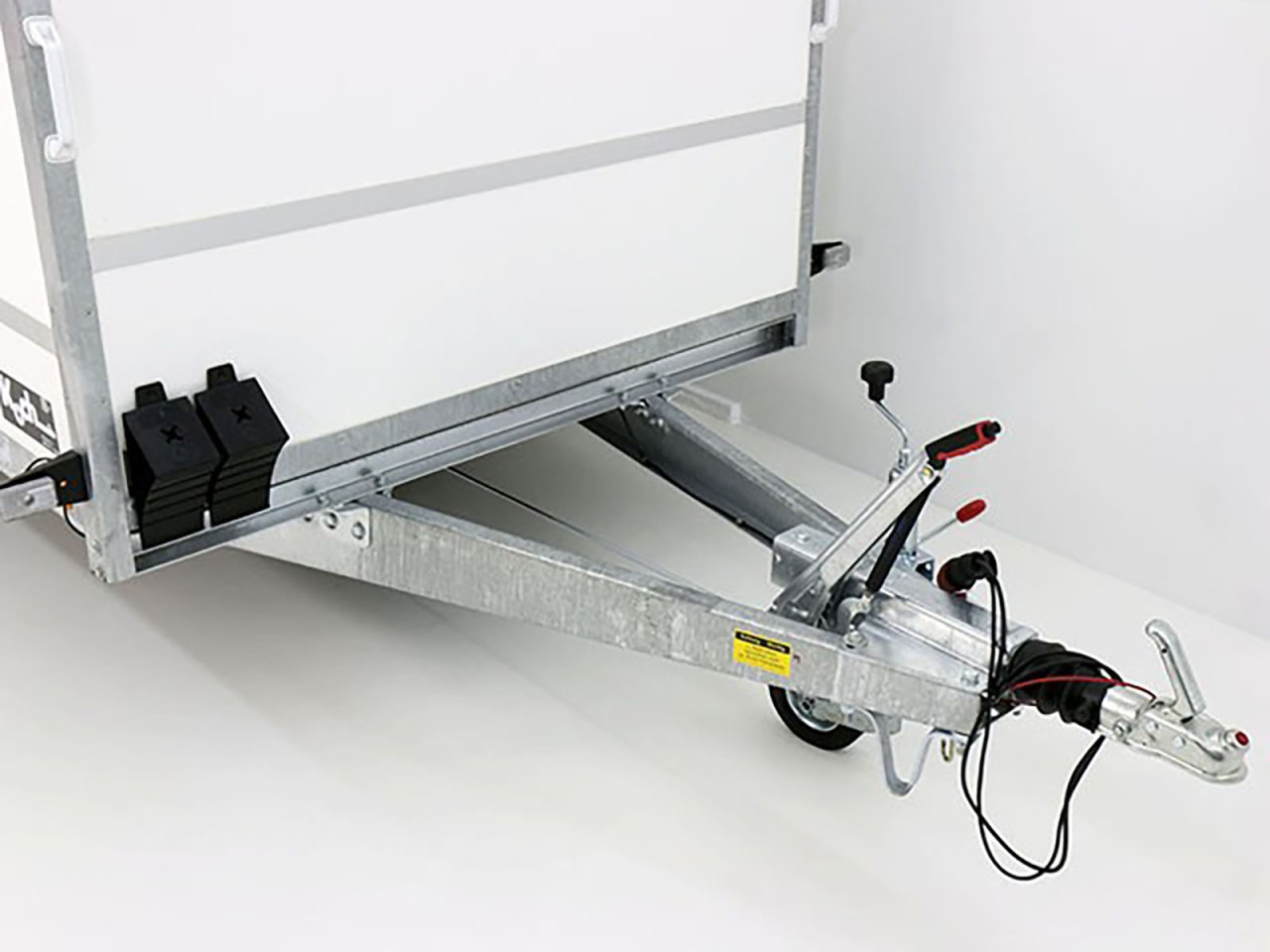 Blyss Kofferanhänger 146x357cm Höhe:180cm 1,3t, Rampe-Neu – Bild 11