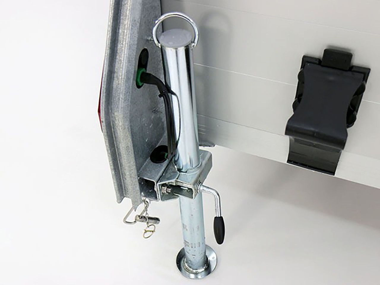 Debon Kofferanhänger C300 148x295cm H:190cm 1,3t Alu, Polybug, Tür, grau-Neu – Bild 12
