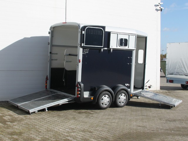 Ifor Williams Pferdeanhänger HB511-Heckklappen-Türkombination-schwarz-Neu